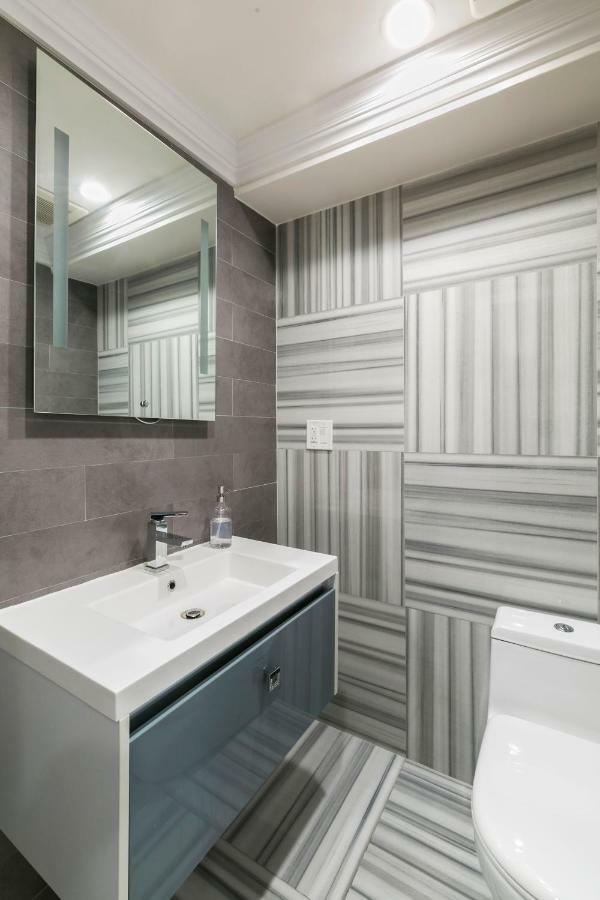 Apartment Stayloom's Trendy Brooklyn Oasis Near A C J New York