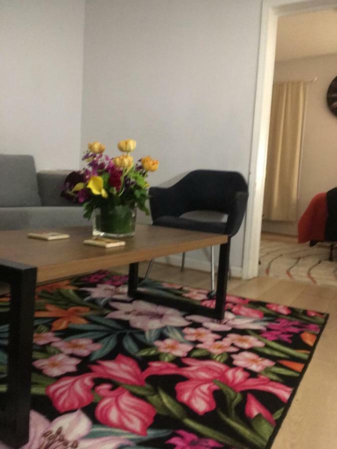 Apartment Lovely 2bedroom With Baclyard