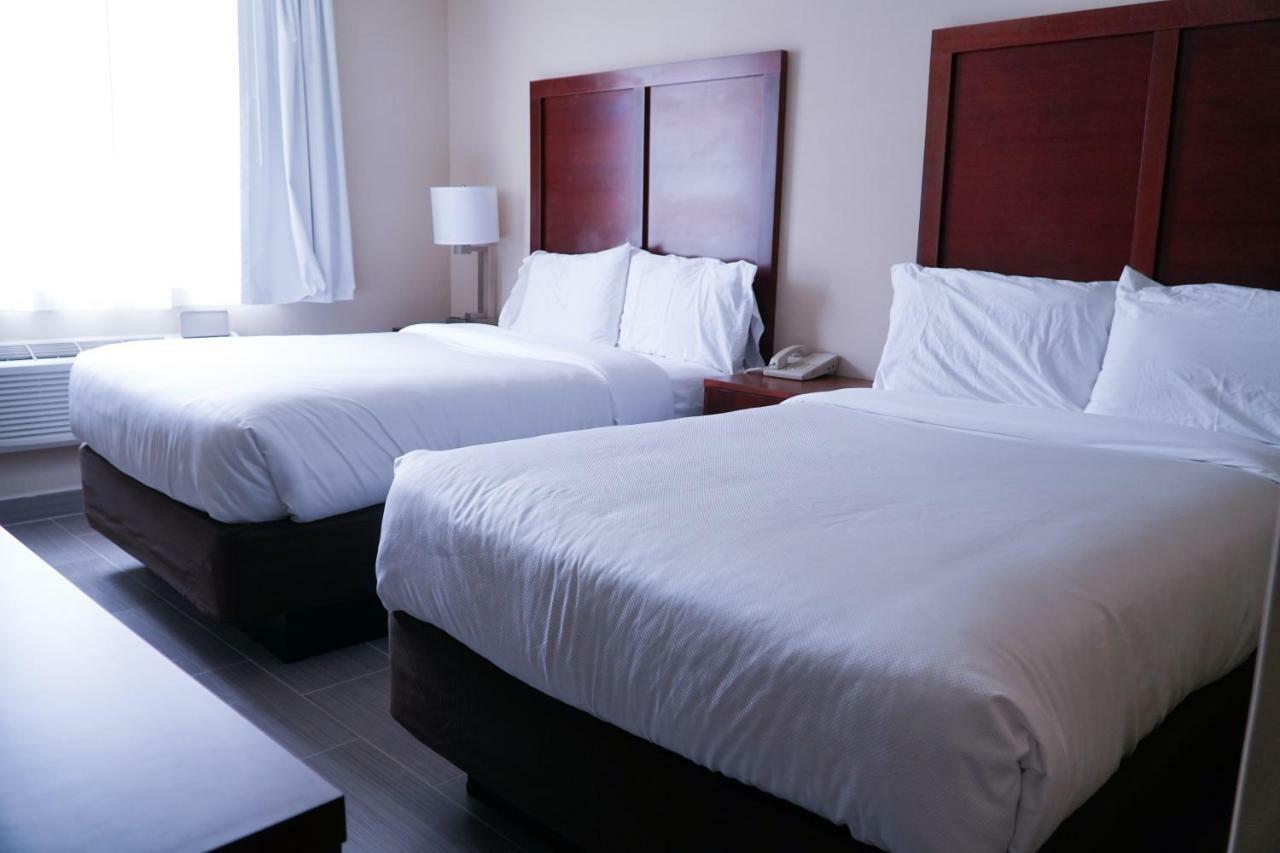 Mint Jfk Airport Hotel 3*