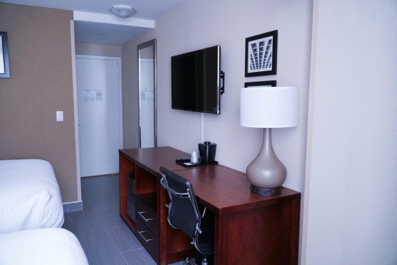 Mint Jfk Airport Hotel