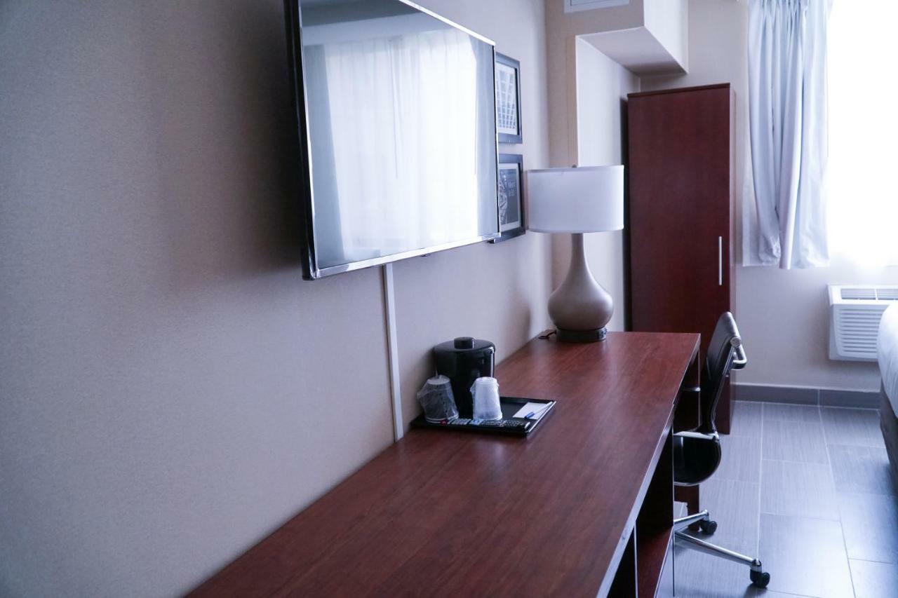 Hotel Mint Jfk Airport