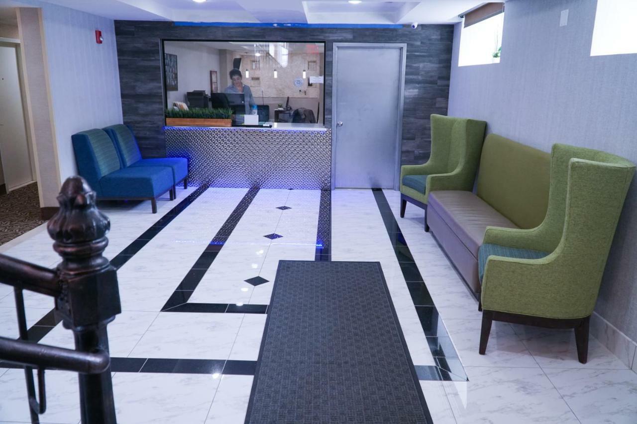 Mint Jfk Airport Hotel 3*