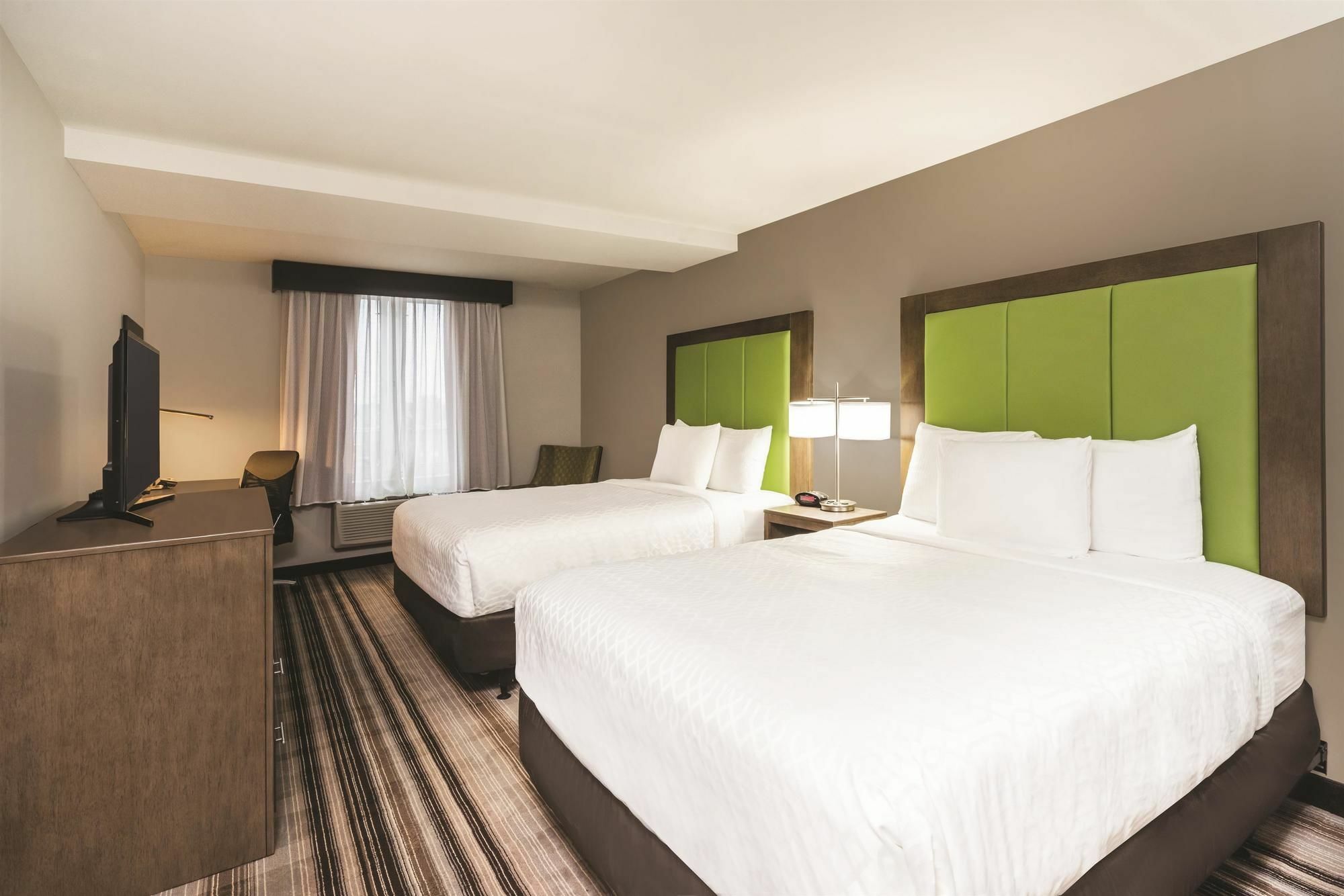 La Quinta By Wyndham Brooklyn Central Hotel