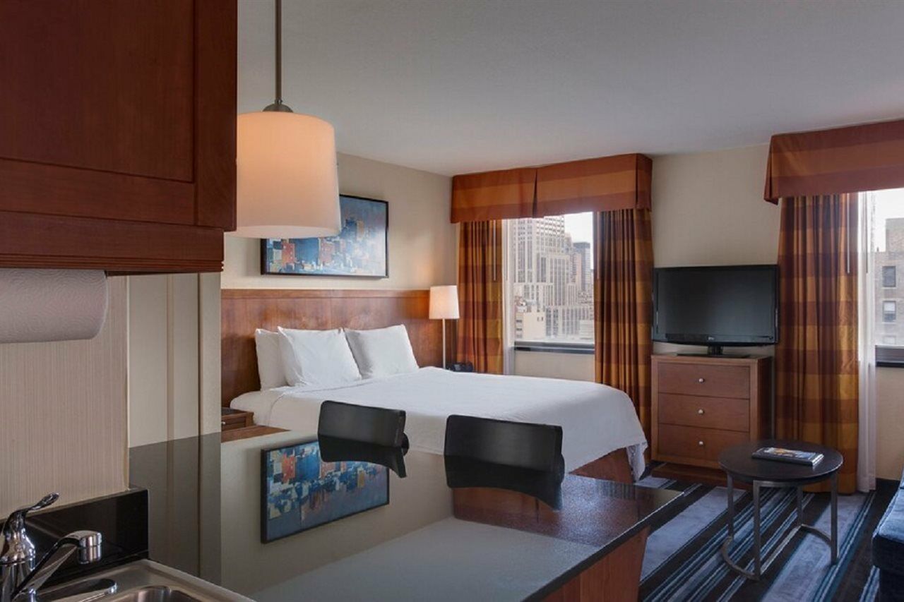 By Marriott Manhattan/times Square Hotel