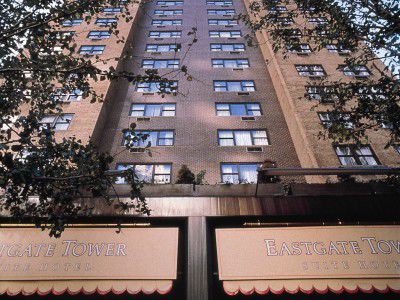 Eastgate Tower Hotel New York