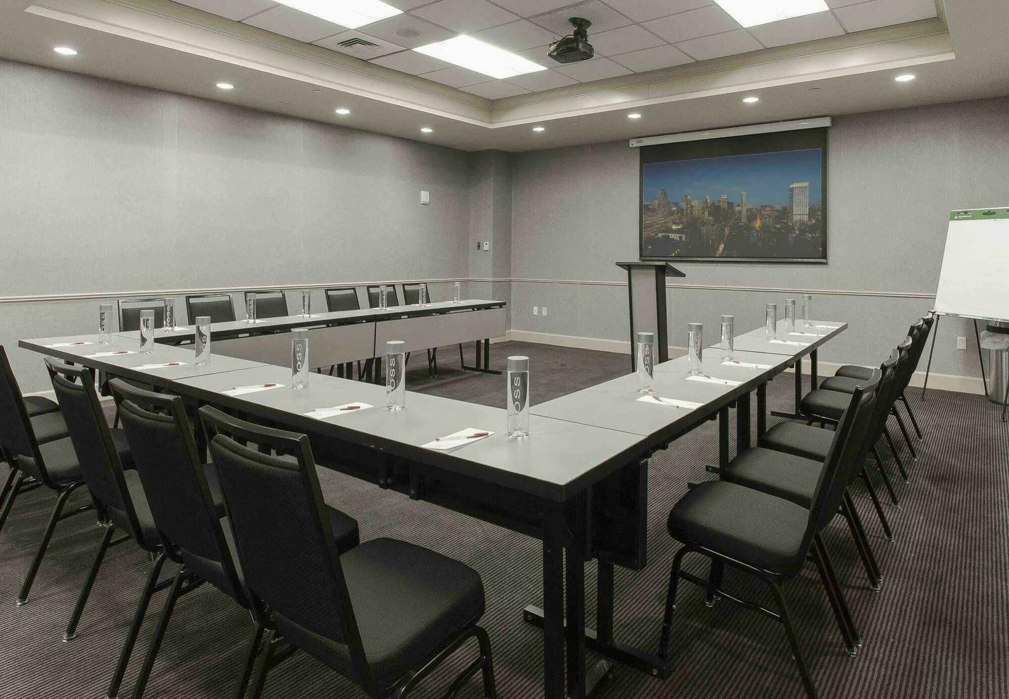 By Marriott Manhattan/times Square New York