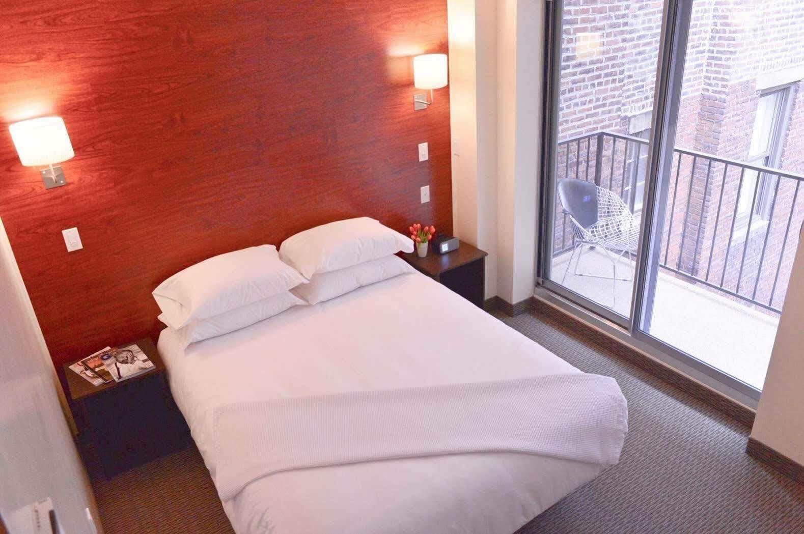 Lex Nyc 3*