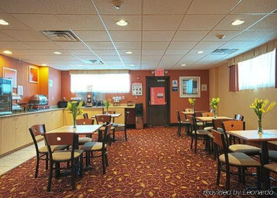 Travelodge By Wyndham Queens New York