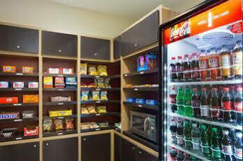 Fairfield & By Marriott Staten Island Hotel 3*