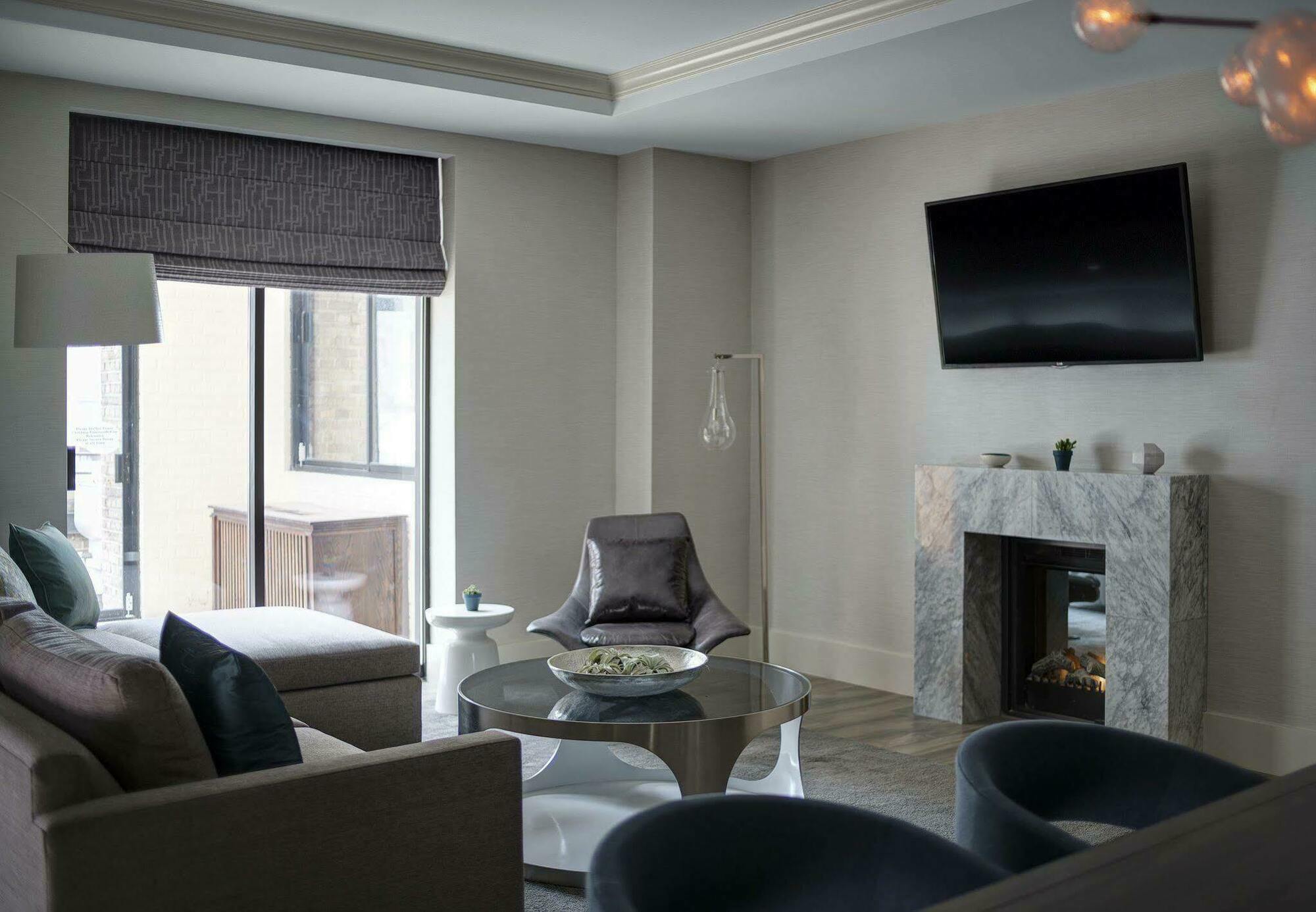 Hotel Marriott East Side