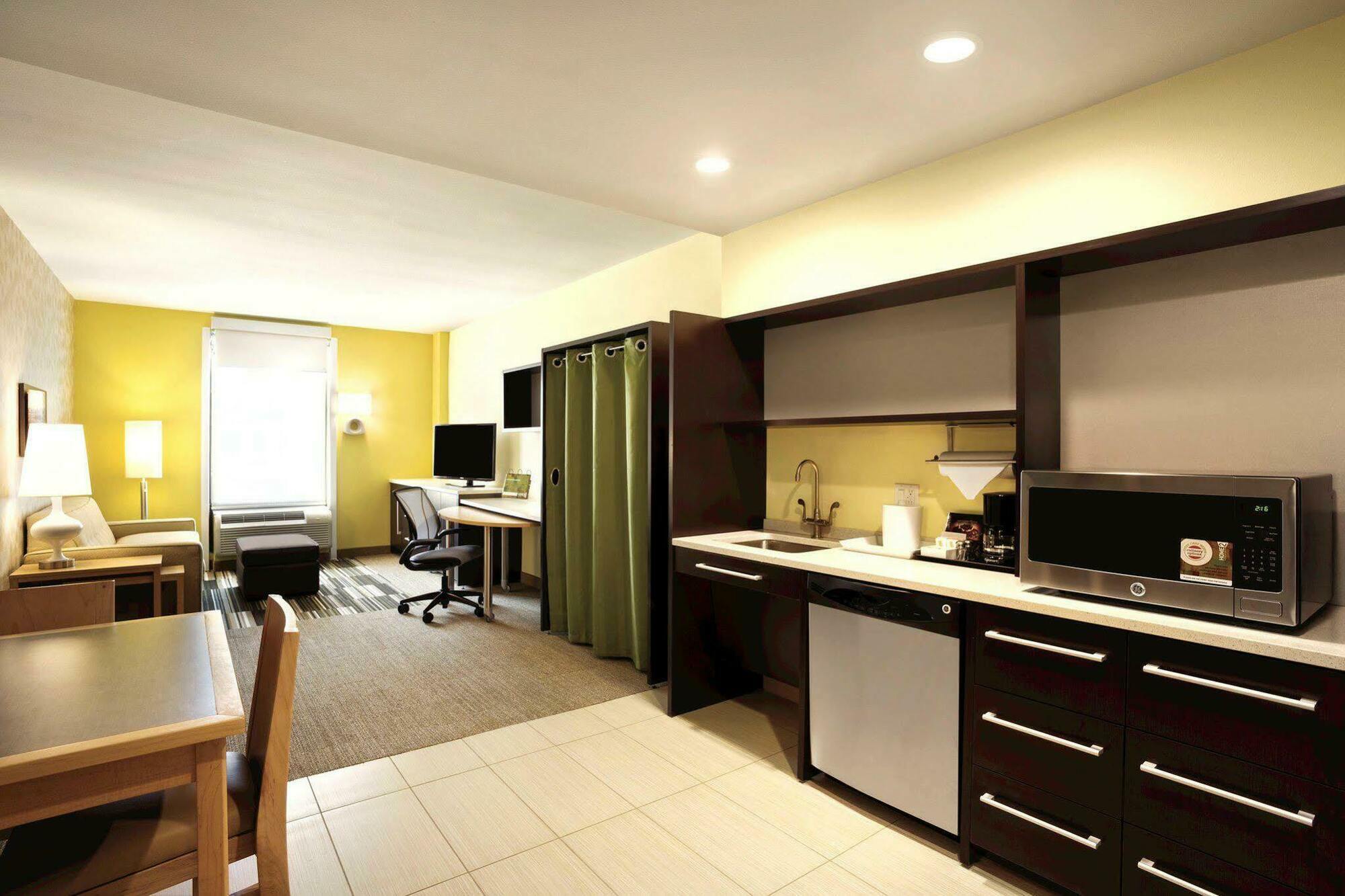 Home2 Long Island City/manhattan View Hotel New York