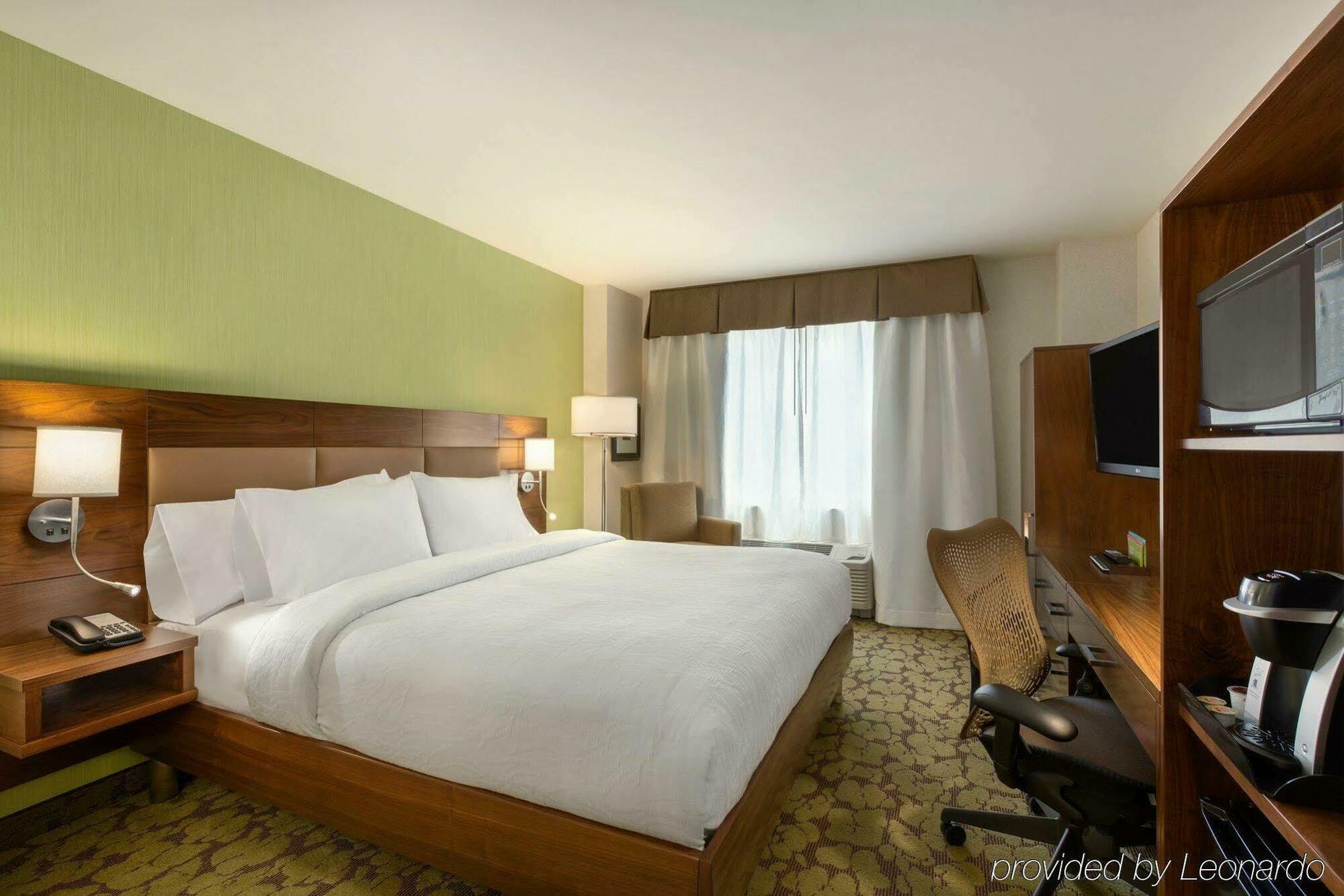 Hilton Garden Manhattan Midtown East Hotel