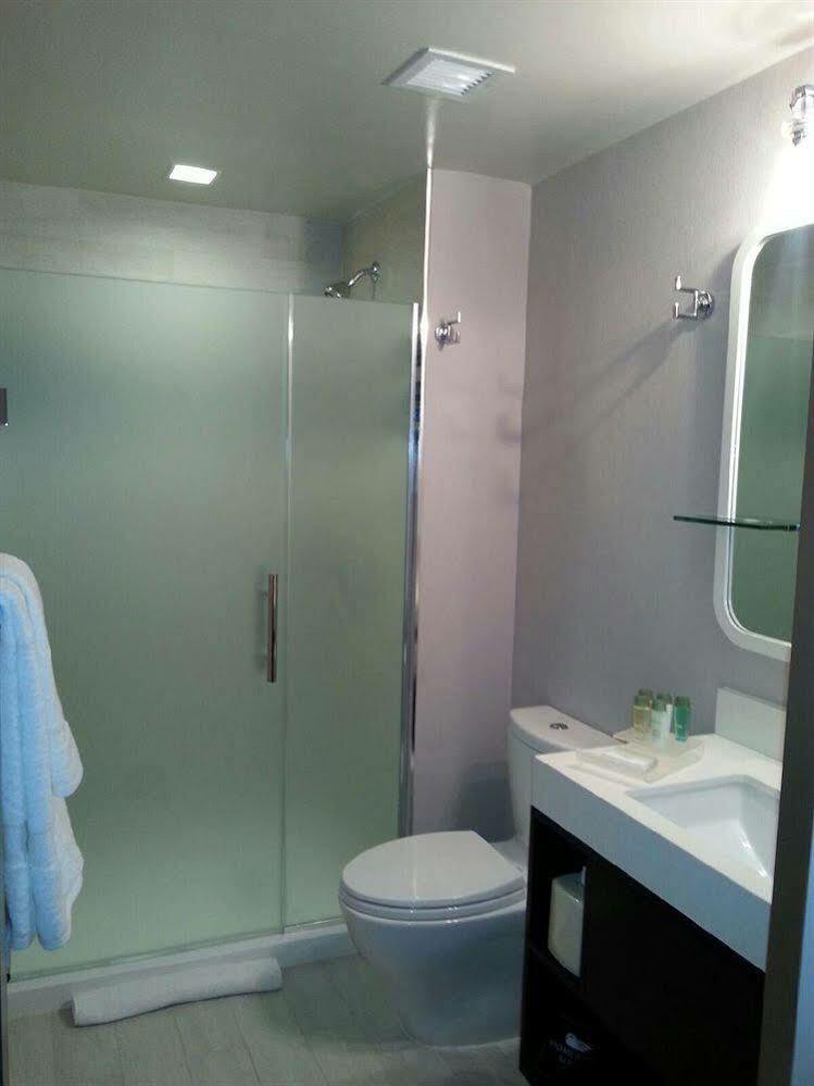 Hotel Homewood Midtown Manhattan Times Square South New York