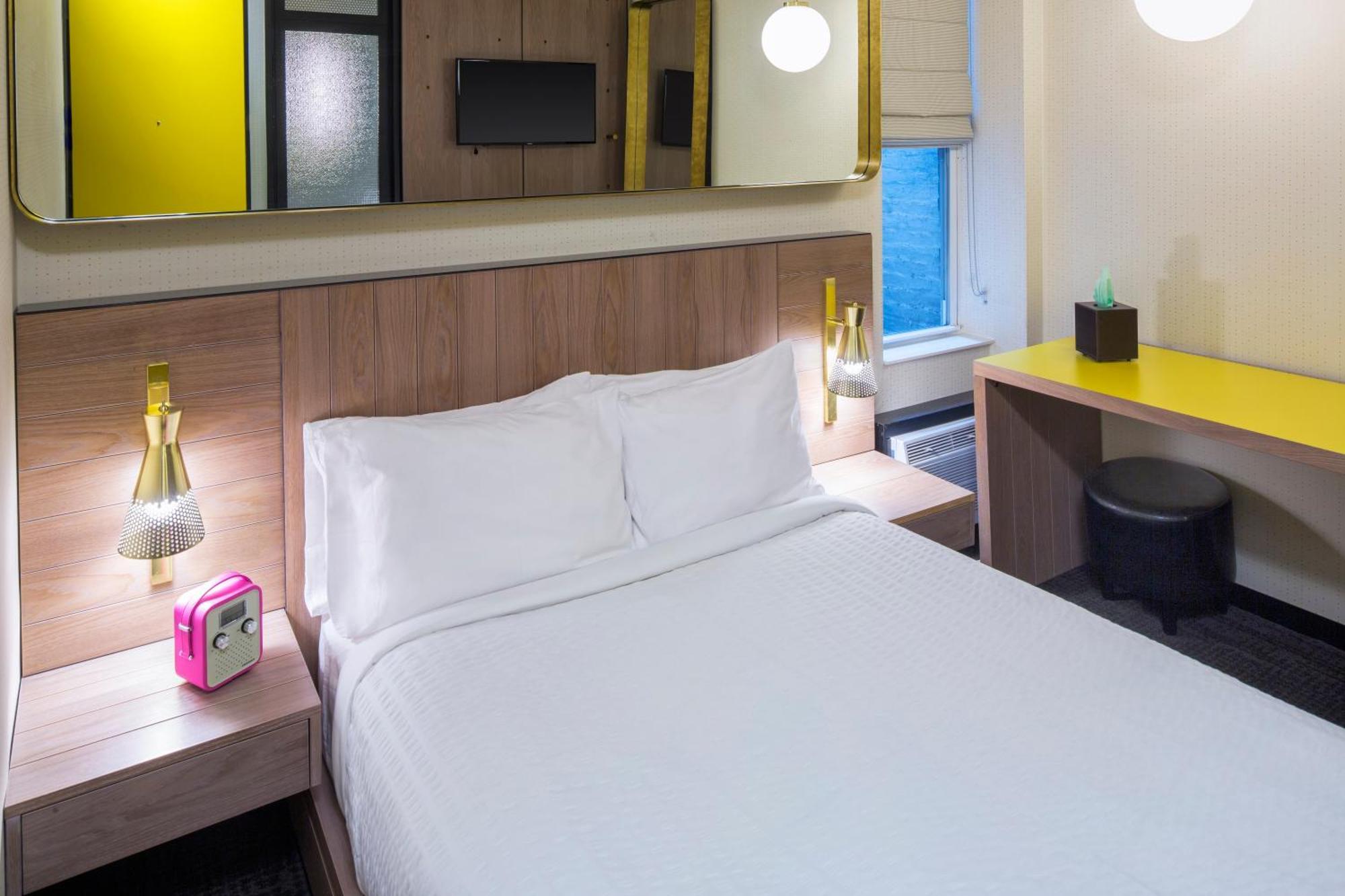 Shocard Broadway, Times Square