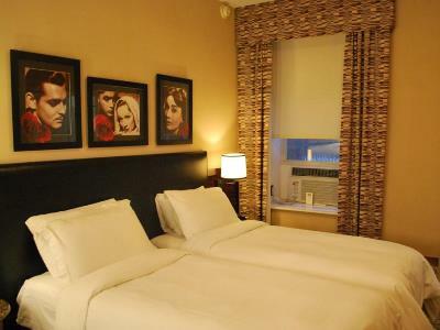 Hotel Washington Square 4*