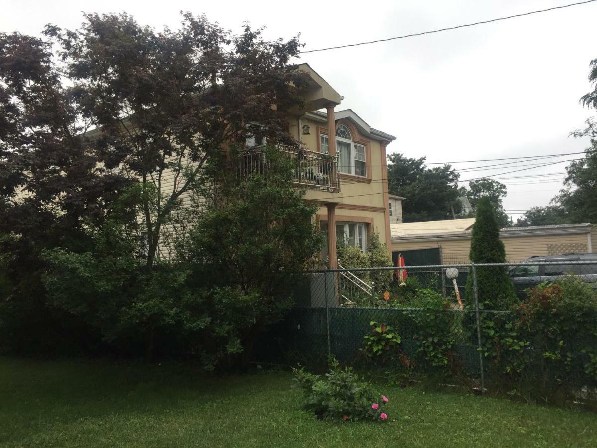 5 Min. From Jfk New York