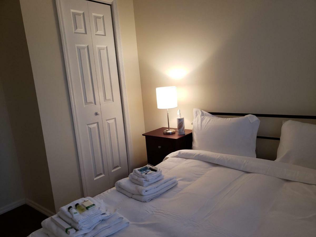 Brooklyn 3 Bedroom 1 Bathroom 8 Minutes To Subway 30 Minutes To Manhattan