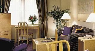 Eastgate Tower Hotel 3*