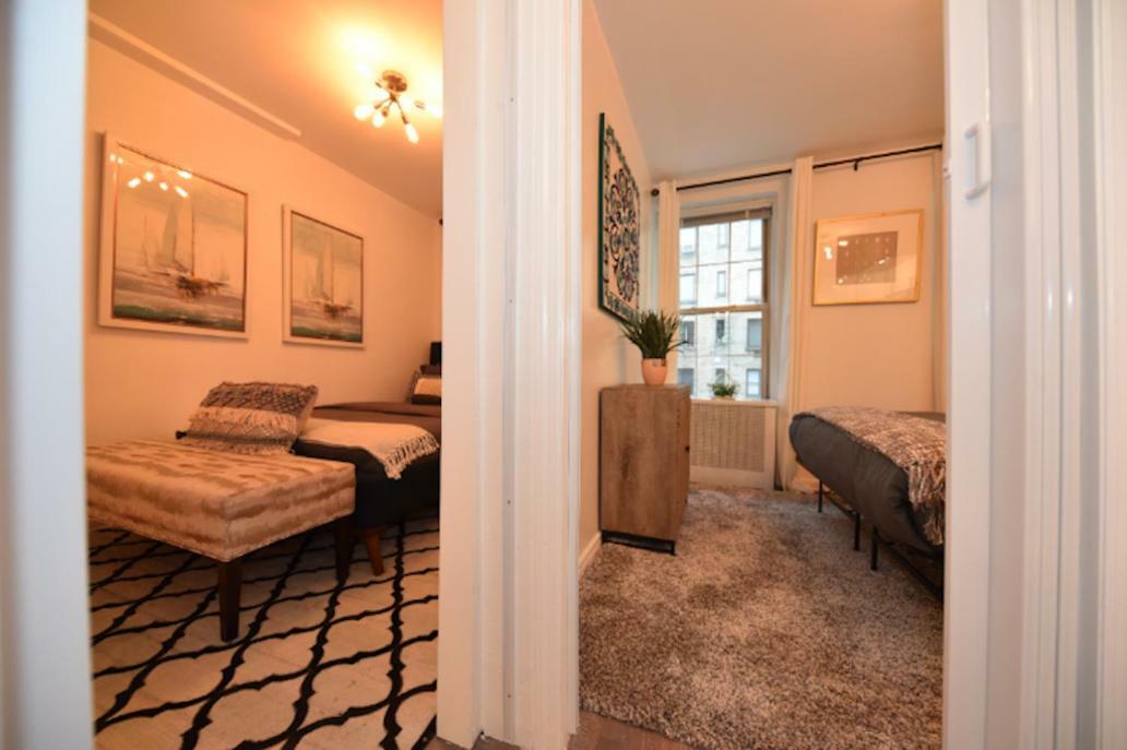 Private Rooftop -- Luxury Living In City! Apartment