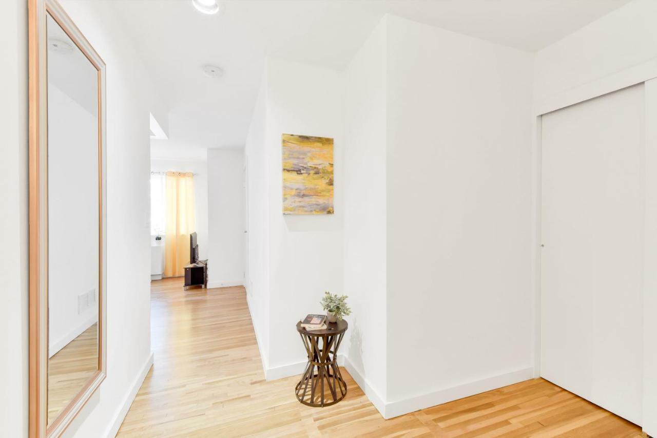 Charming In Chelsea Nyc! Apartment