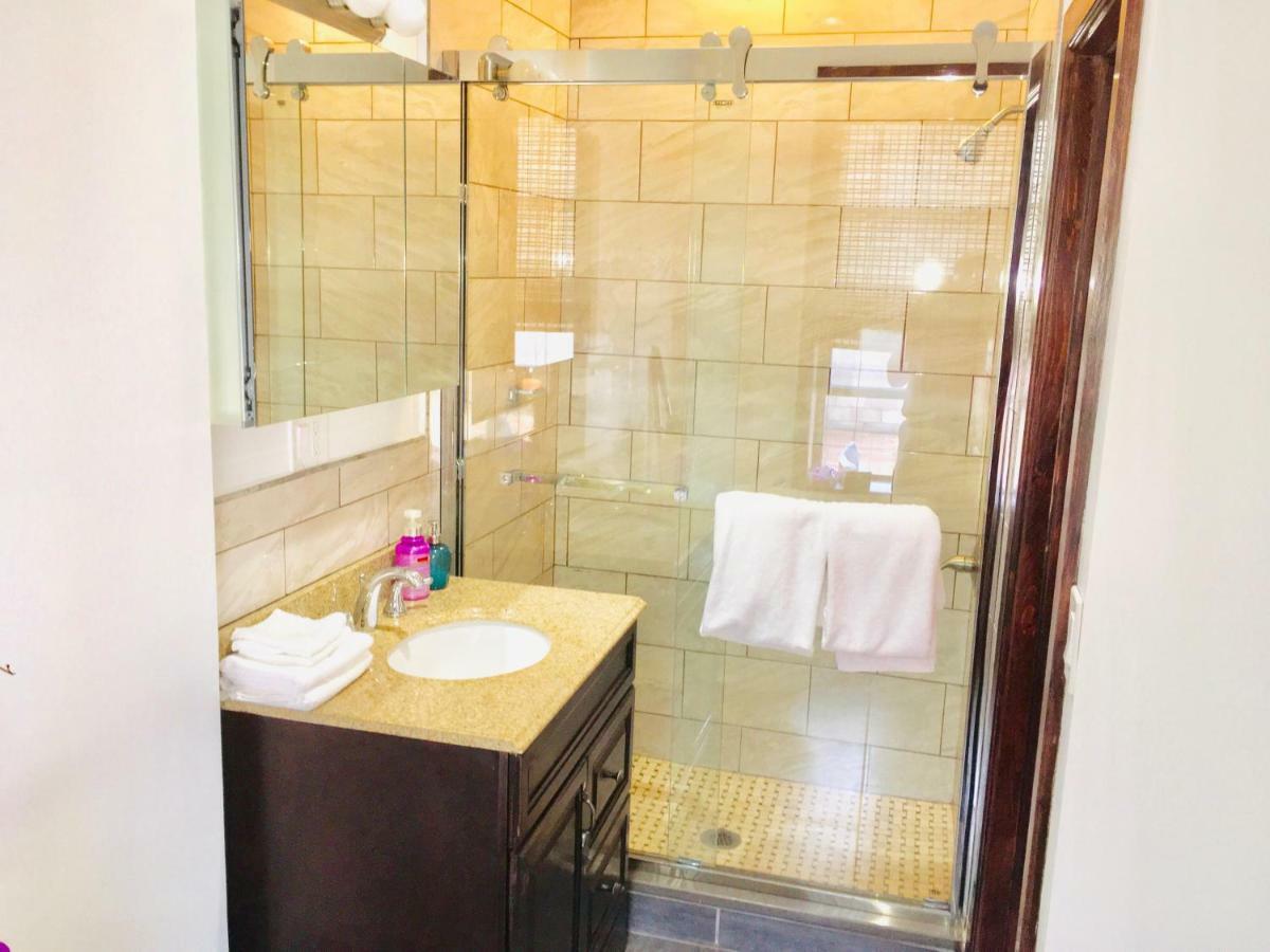 Stylish Renovated Loft Apartment! New York
