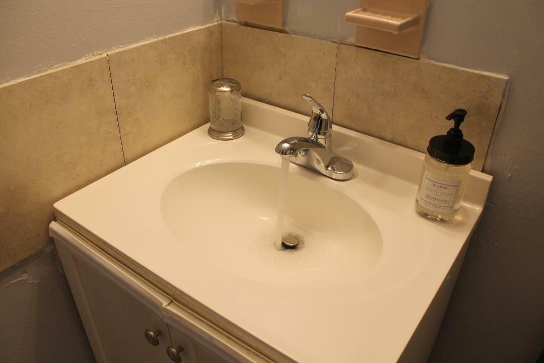 Jfk Area Away From Apartment