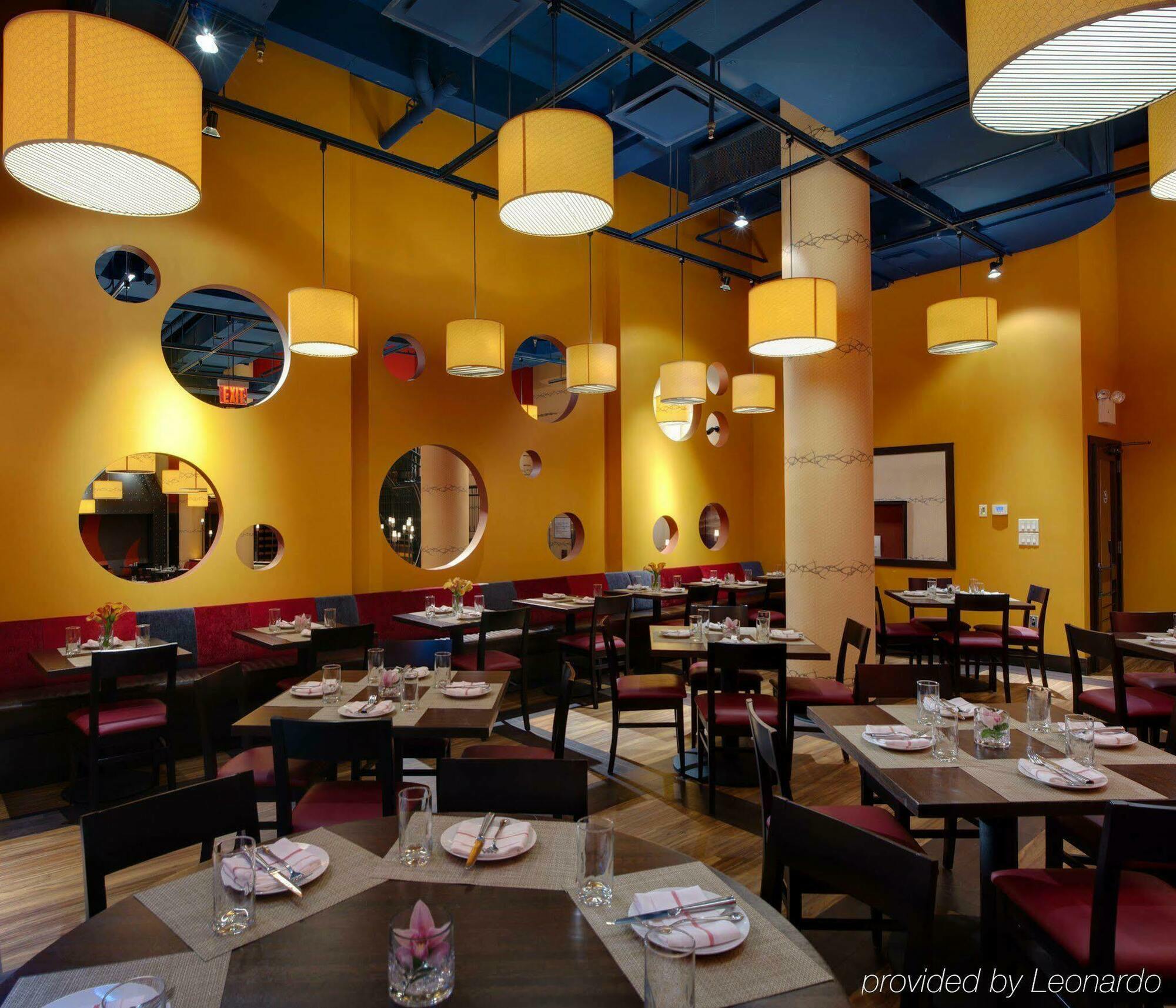 Hilton Fashion District Hotel 4*