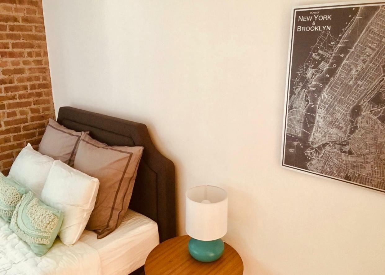 Two Bedroom Harlem Apartment *