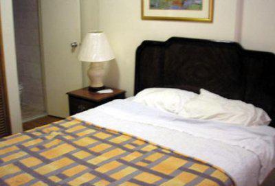 Amsterdam 2* New York