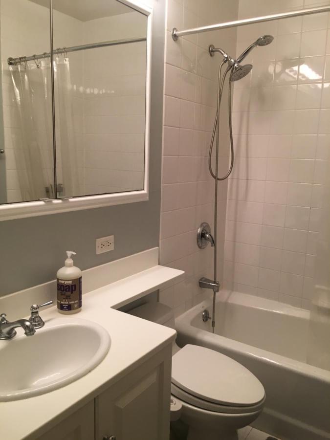 Upscale, Large, High-ceilings, Mid-town Doorman Nyc Centrally Located