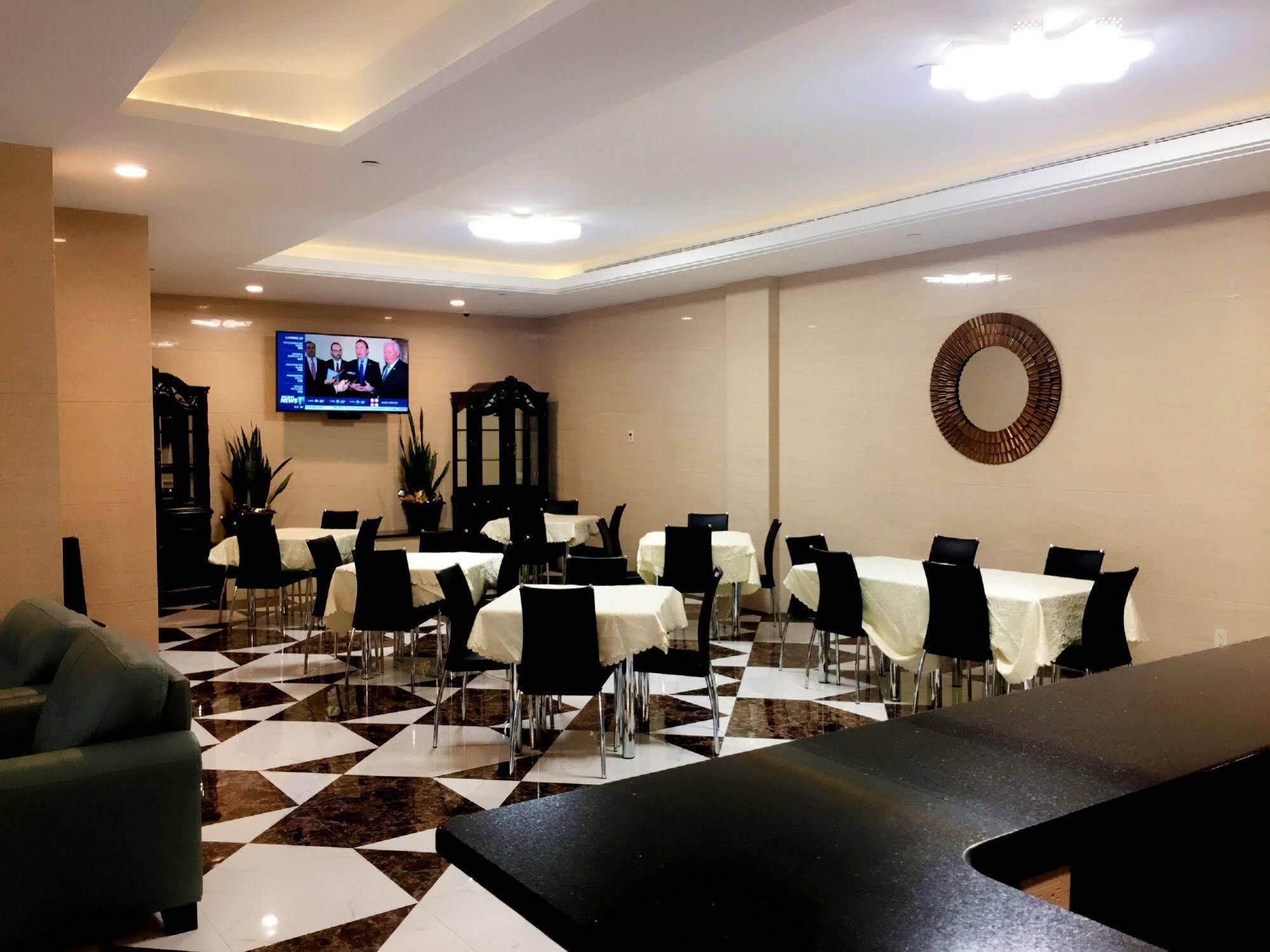 Wyndham Garden Fresh Meadows Flushing 3*