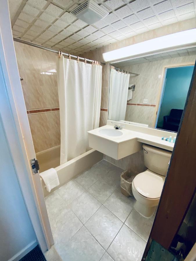 Flushing Regent Hotel 3*