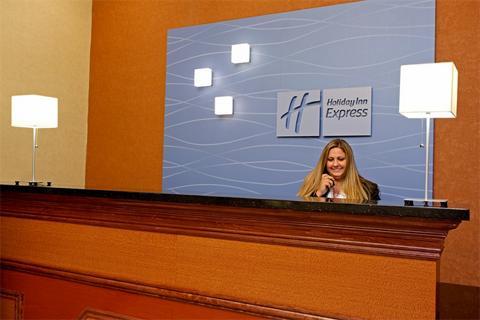 Express Brooklyn By Ihg Hotel New York