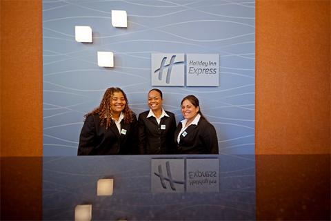 Hotel Express Brooklyn By Ihg New York