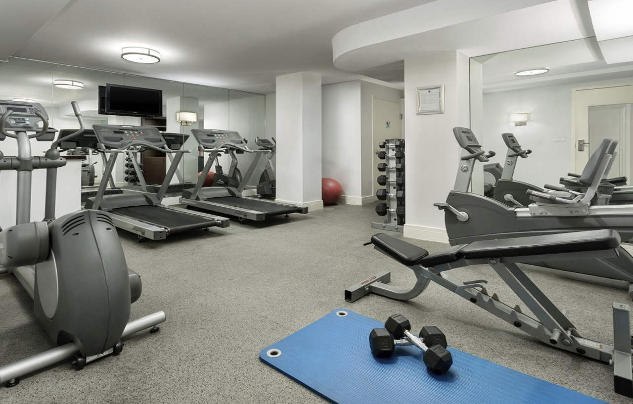 Aura Times Square Hotel