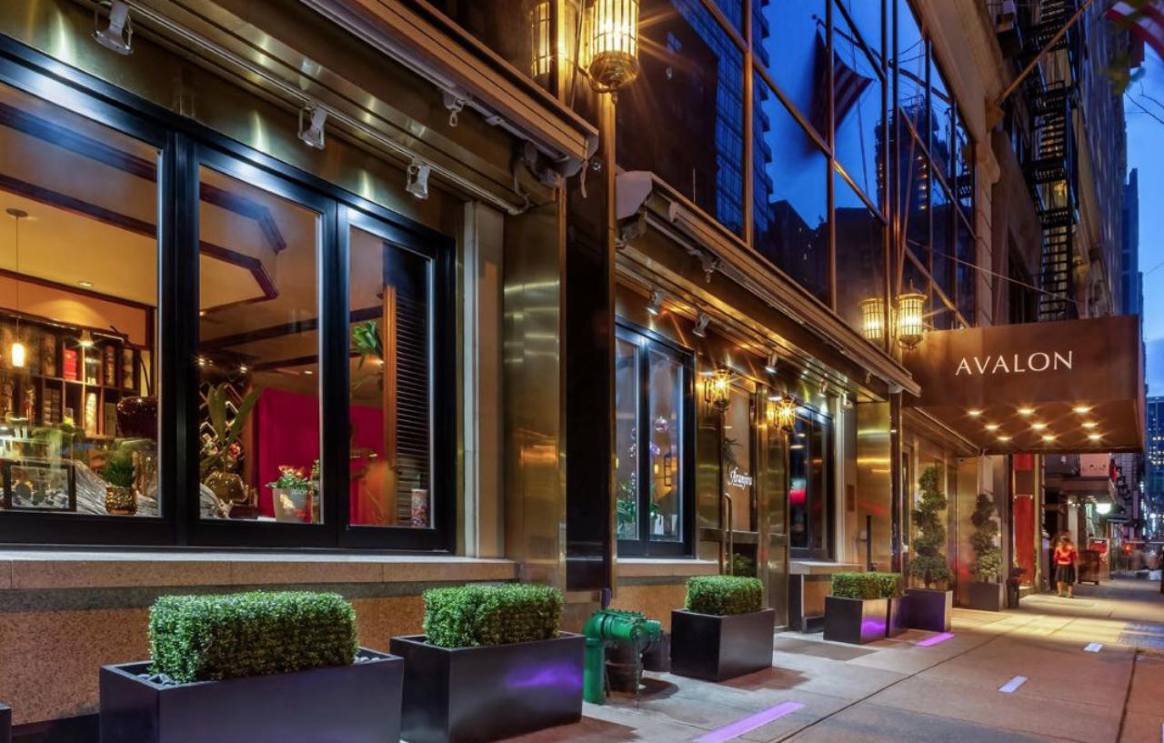 Avalon Hotel 4*