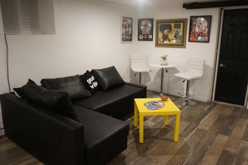 Brooklyn Nook Apartment *