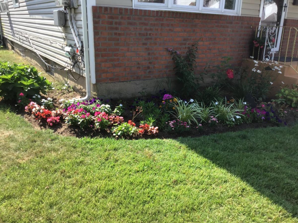 Beautiful Near Jfk And Close To Laguardia Airports