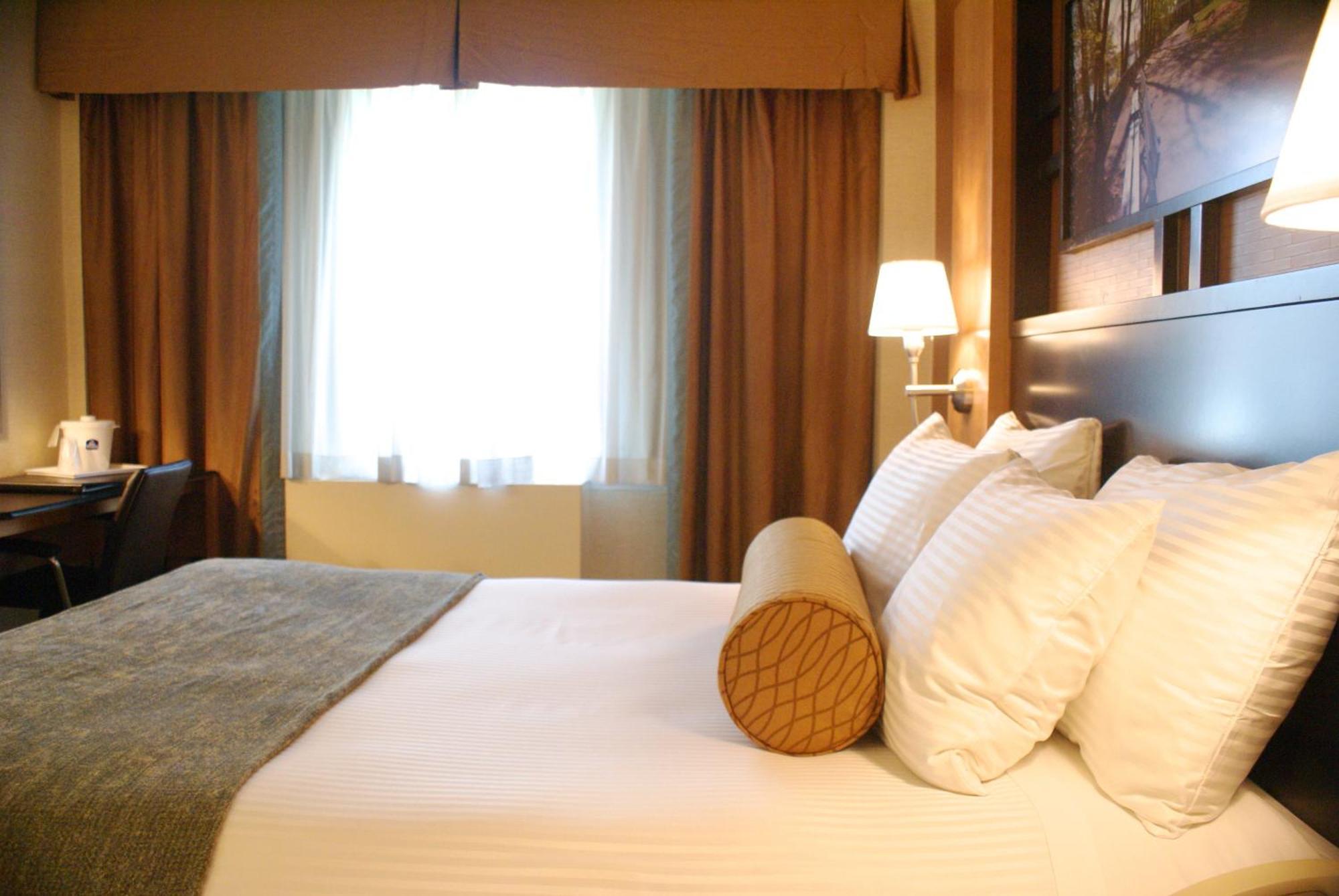 Western Queens Gold Coast New York