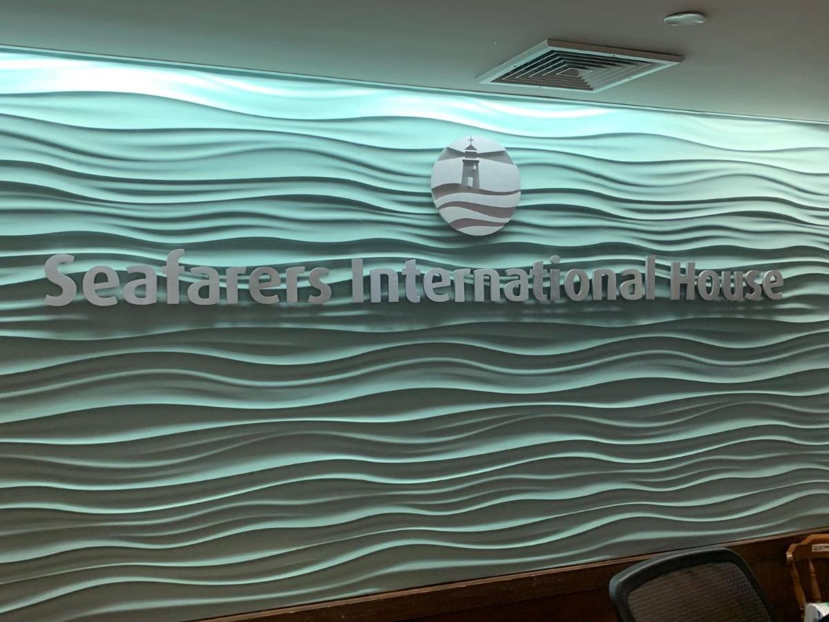 Hotel Seafarers International House New York