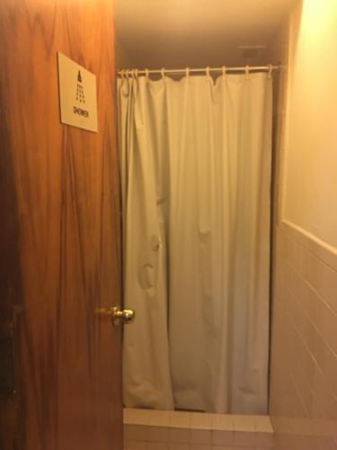 Seafarers International House Hotel New York