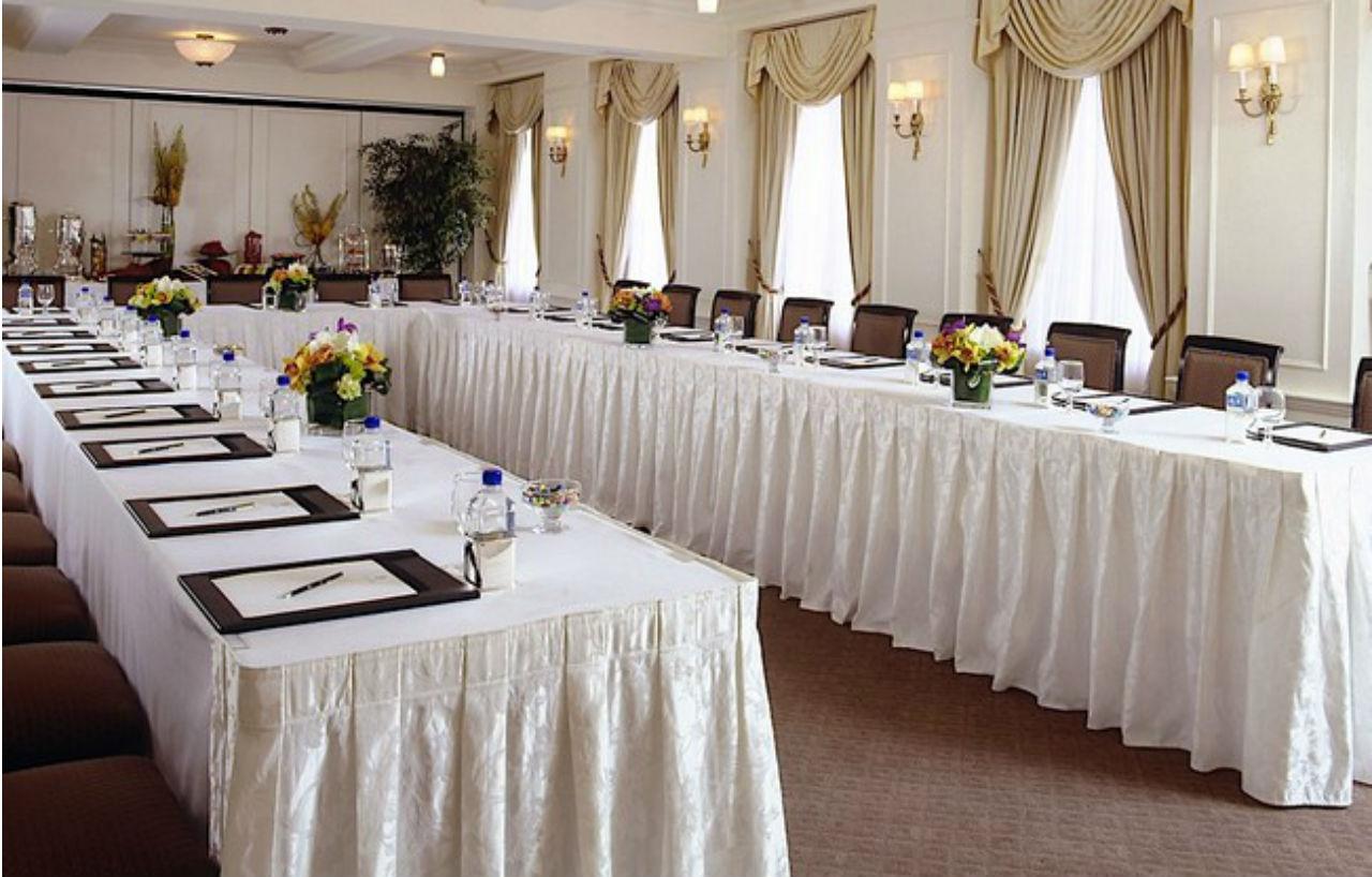 Hotel Plaza Athenee 5*