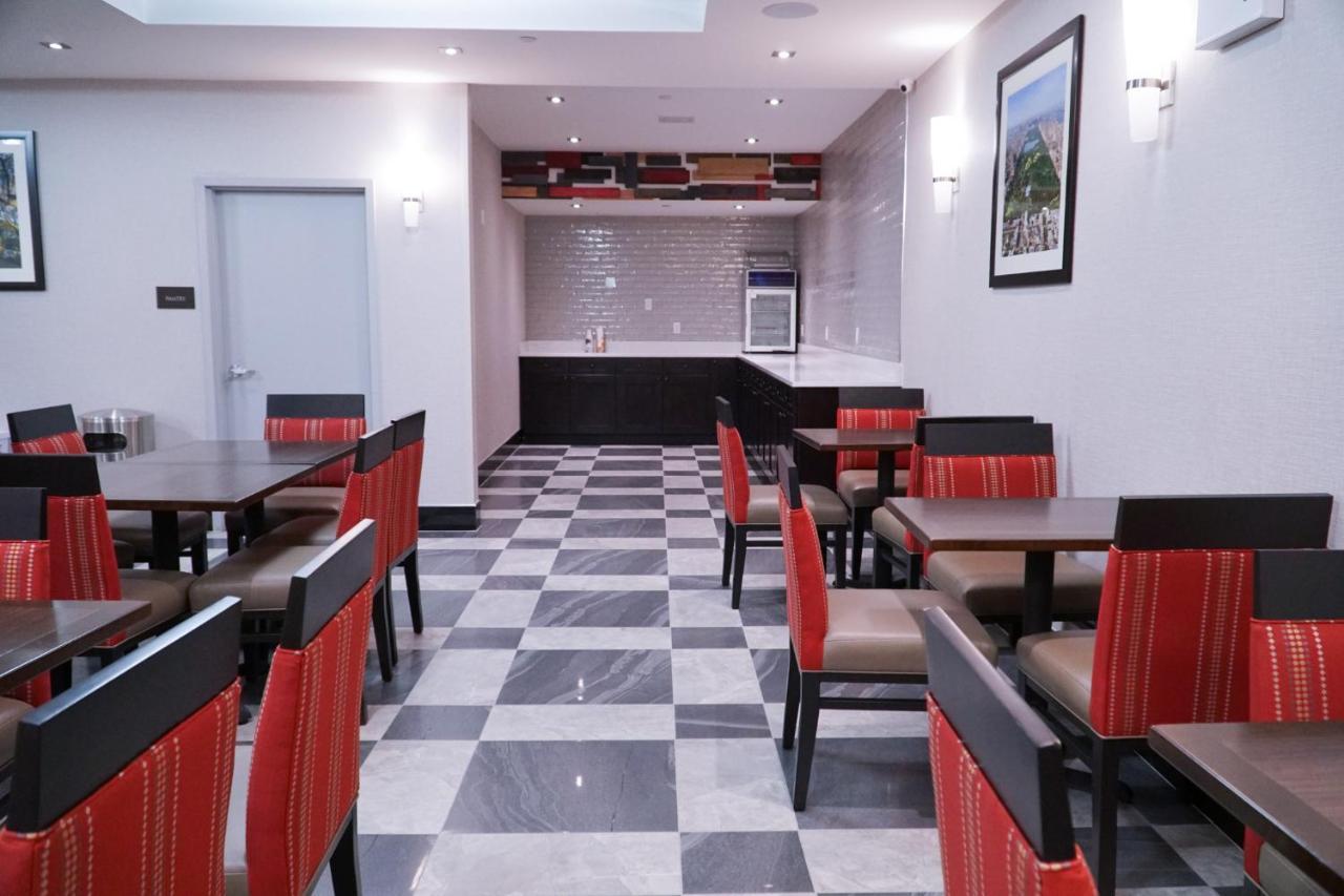 Lotus Blu & 3* New York