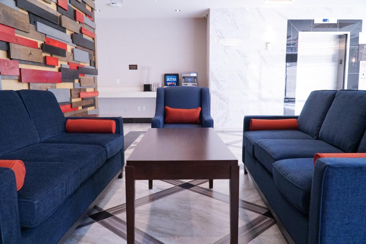 Hotel Lotus Blu & New York