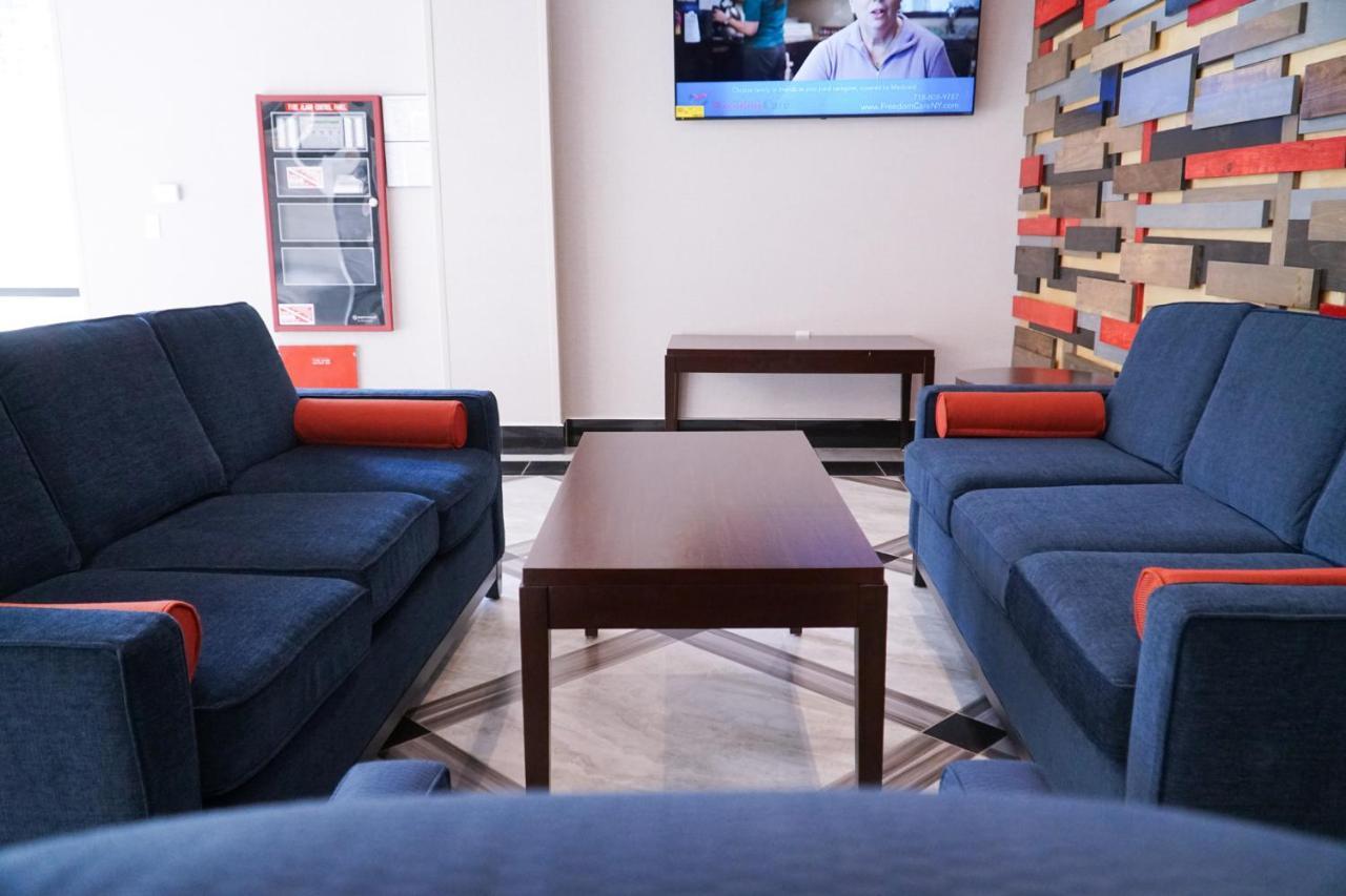 Hotel Lotus Blu & 3*