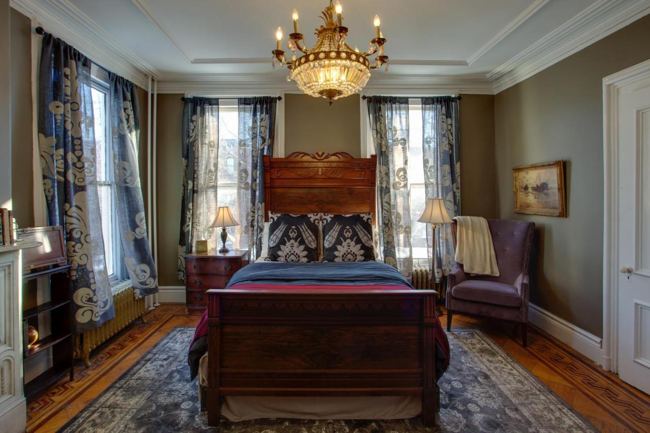 Bed & Breakfast Akwaaba Mansion