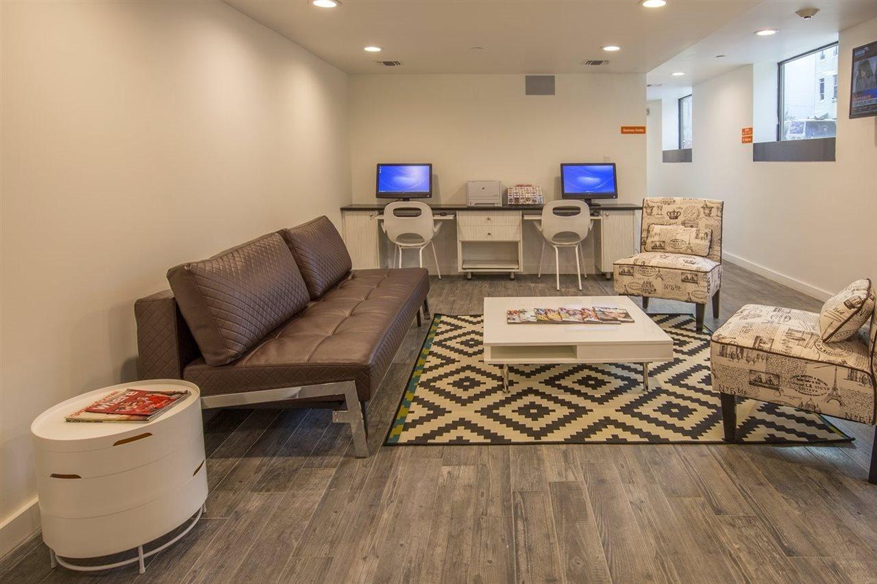 Bklyn House Brooklyn Hotel 3*