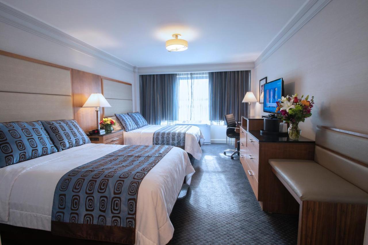 Travel - Midtown Manhattan New York