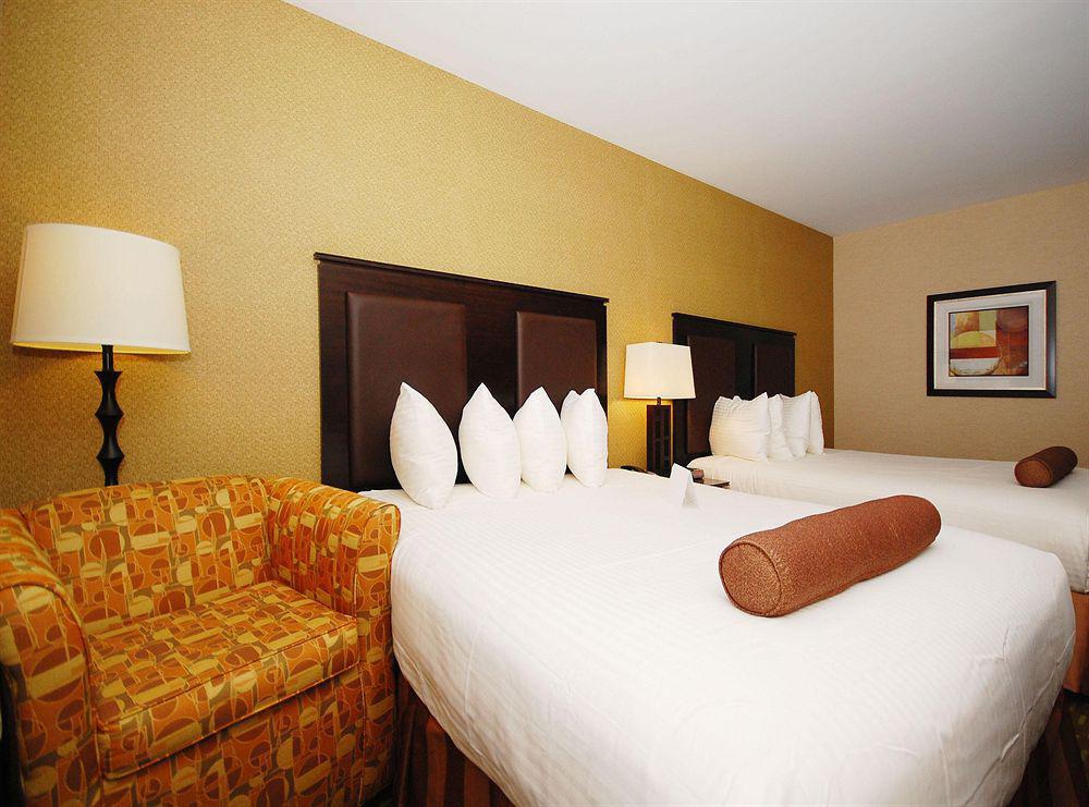 Western Plaza 3* New York