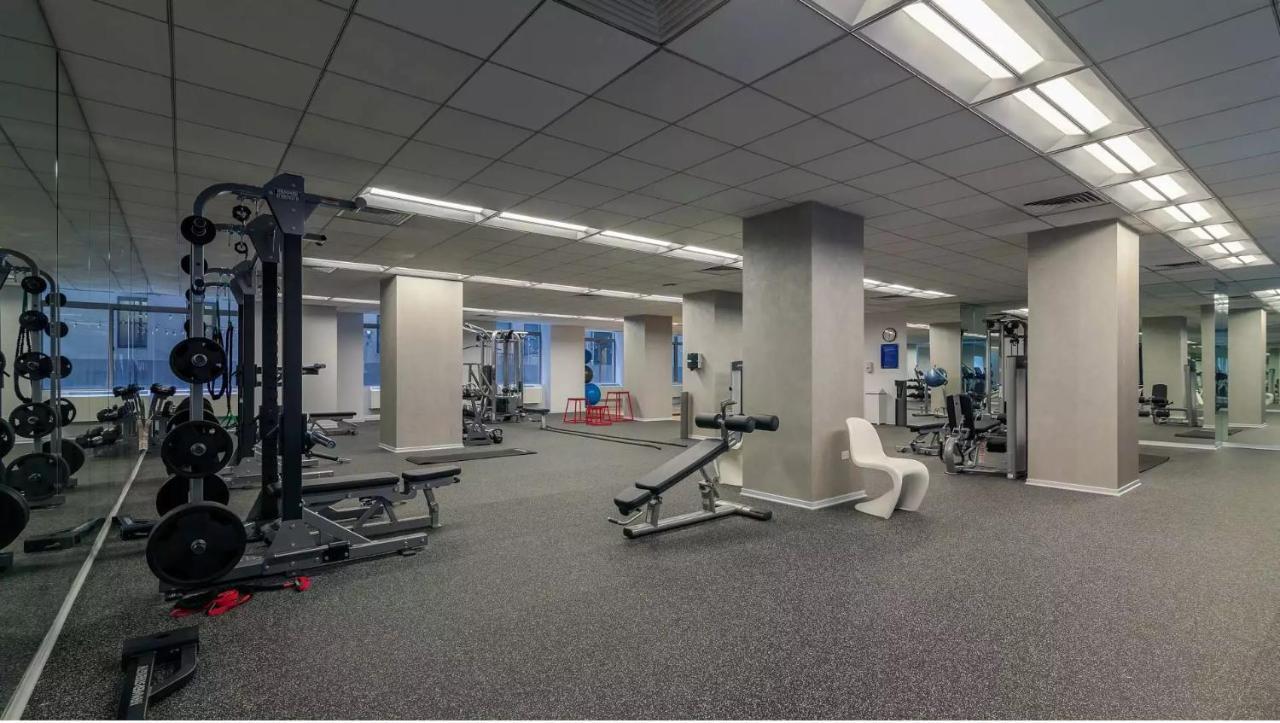 Furnished Quarters At 777 Sixth Avenue Apartment